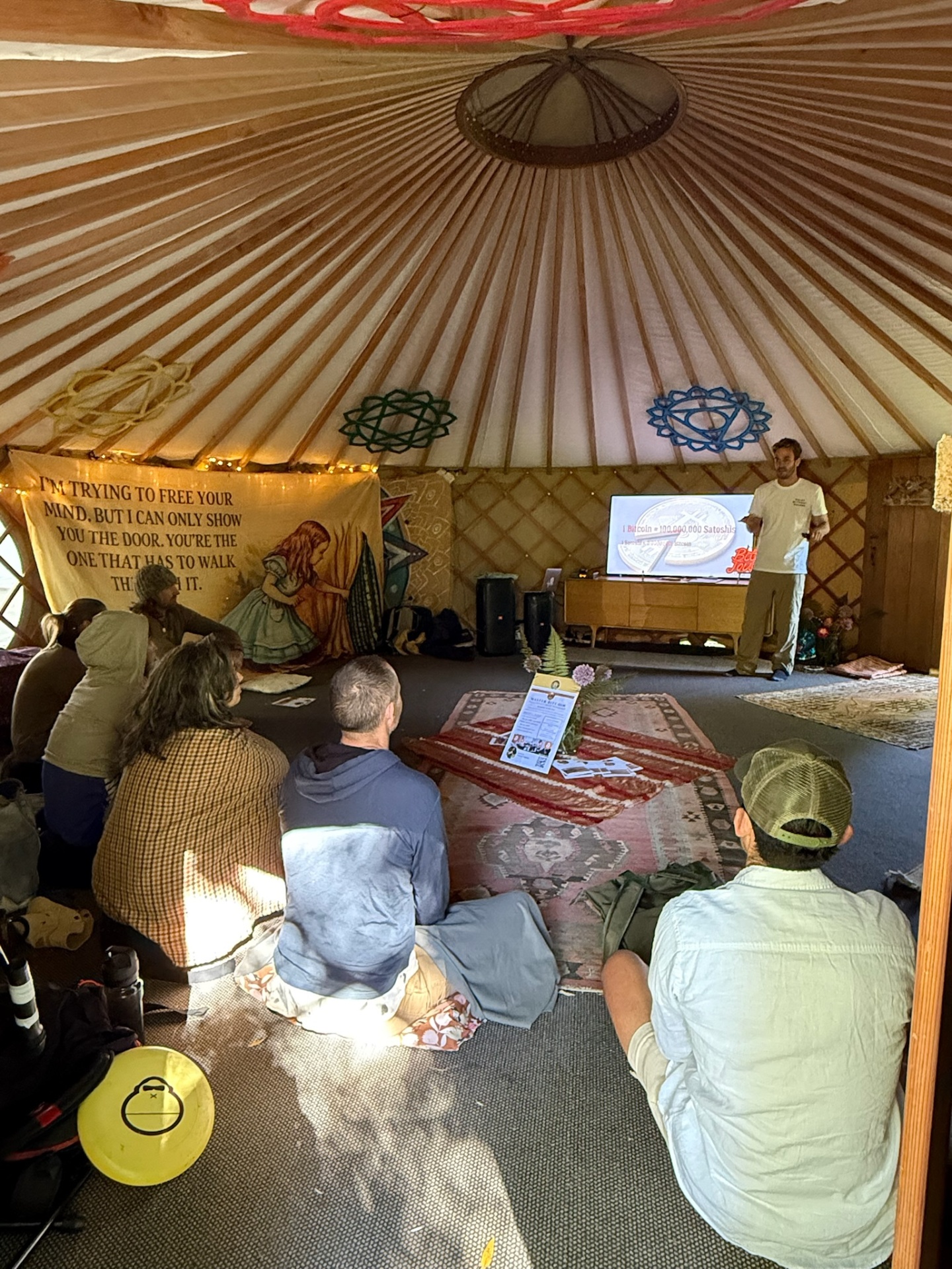 Yurt Bitcoin workshop, intimate setting